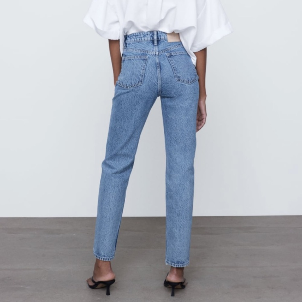 Zara Mom Fit Jeans